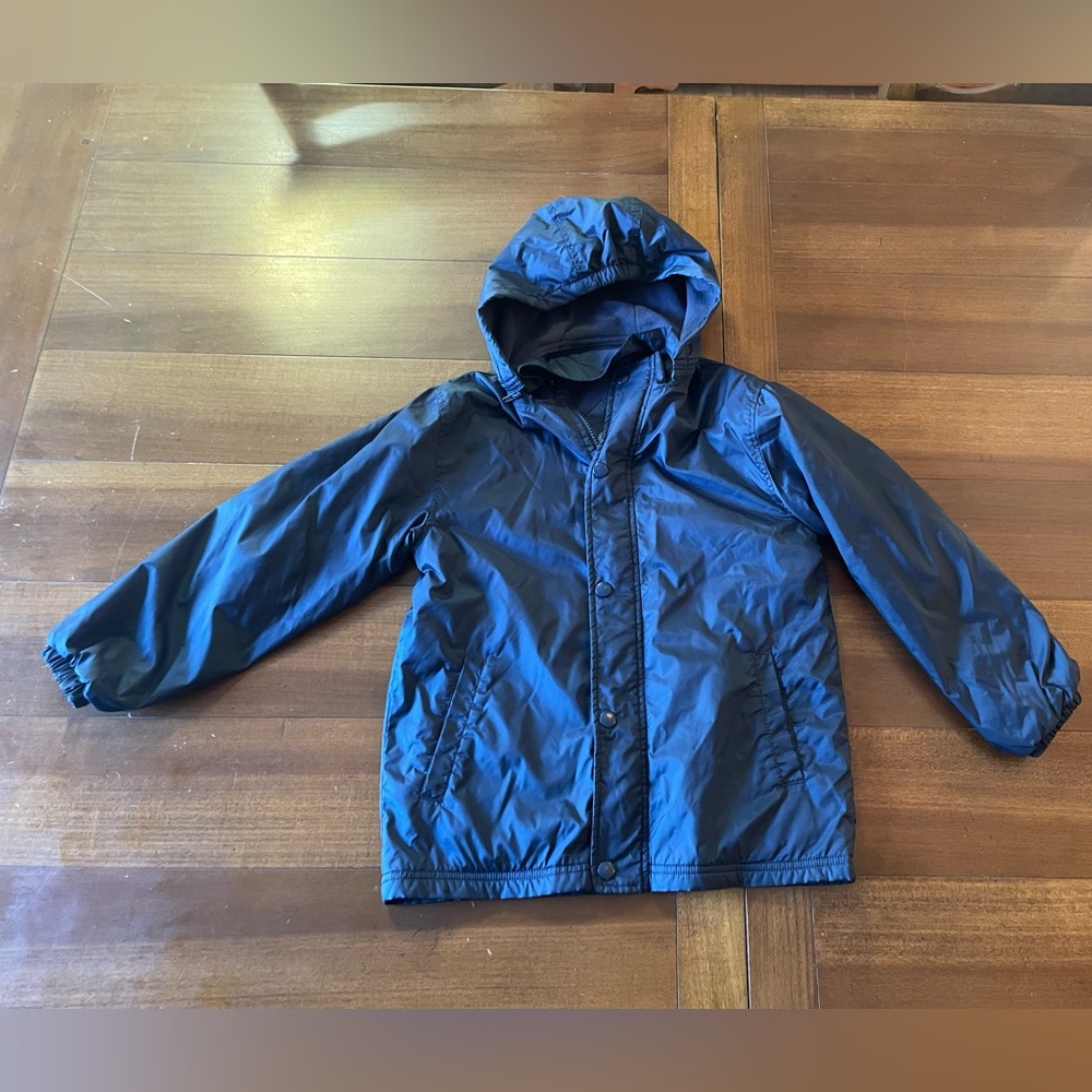 Boys Light Weight Navy Blue Coat w/ Hood Size 6/7 Youth Medium